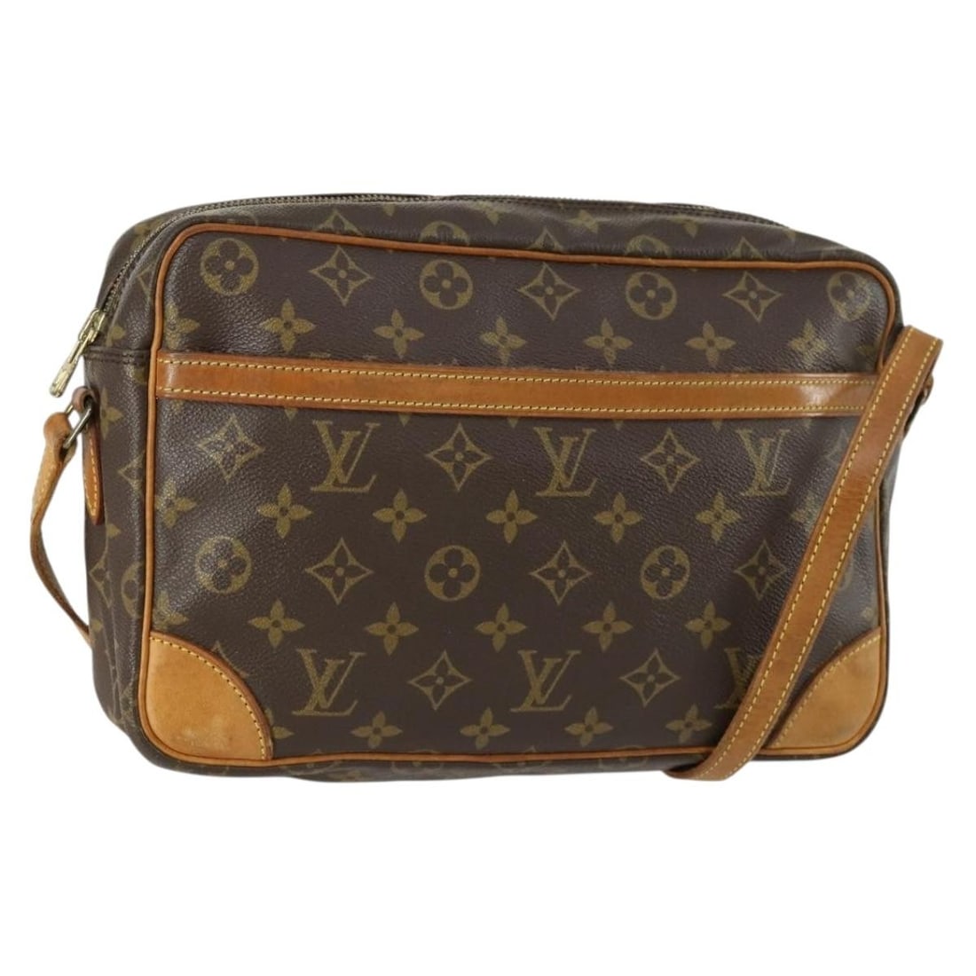 Louis Vuitton M51272 Trocadero 30 Monogram Canvas Shoulder Bag: Louis Vuitton M51272 Trocadero 30 Monogram Canvas Shoulder Bag Louis Vuitton Monogram Trocadero 30 shoulder bag in Monogram Canvas, made in France. This pre-owned bag is identified by product no. M512