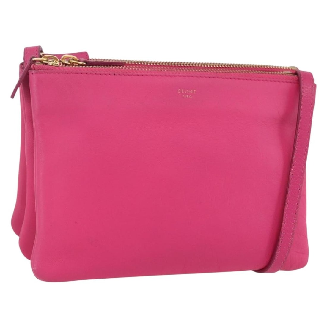 CELINE Trio Small Pink Gold Leather Shoulder Bag BA7686 Italy: CELINE Trio Small Pink Gold Leather Shoulder Bag BA7686 Italy This CELINE Trio Small Shoulder Bag is a stylish accessory crafted in Italy from high-quality leather. The bag features a sophisticated pi