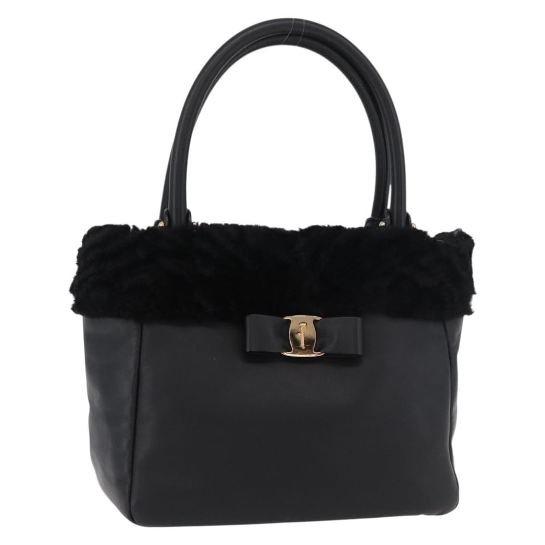 Black Leather Hand Bag Salvatore Ferragamo Vala Gold Tone Italy: Black Leather Hand Bag Salvatore Ferragamo Vala Gold Tone Italy Salvatore Ferragamo Vala handbag in black and gold leather, made in Italy. This item is a heavily used piece with visible wear, includin
