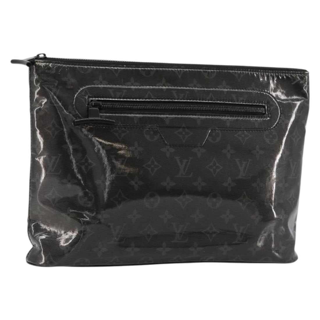 Louis Vuitton M63373 Pochette Cosmos clutch in Monogram Eclipse canvas: Louis Vuitton M63373 Pochette Cosmos clutch in Monogram Eclipse canvas Louis Vuitton Pochette Cosmos clutch bag in black Monogram Eclipse canvas. This heavily used piece shows visible wear throughout,