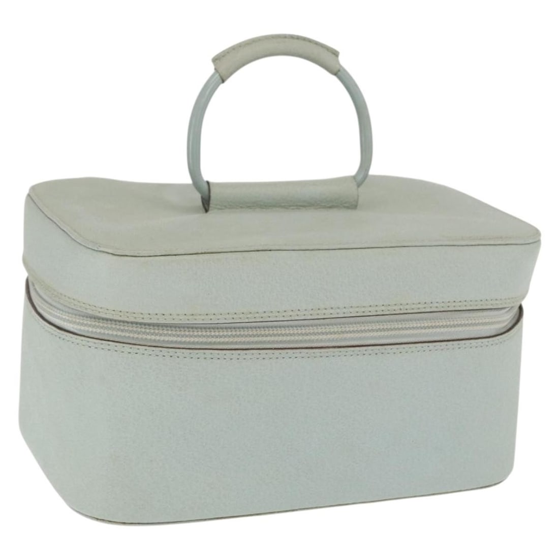 Light Blue Leather Gucci Vanity Pouch Handbag 039 2020 0710 Italy: Light Blue Leather Gucci Vanity Pouch Handbag 039 2020 0710 Italy This is a Gucci vanity pouch bag crafted from light blue leather. The bag features a structured silhouette with a top handle, and is p