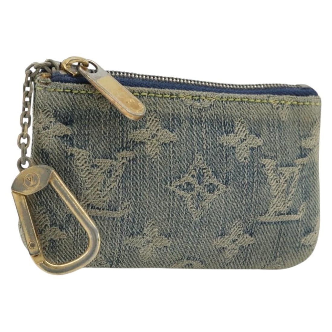 Louis Vuitton M95343 Monogram Denim Coin Purse Blue Spain: Louis Vuitton M95343 Monogram Denim Coin Purse Blue Spain Louis Vuitton Monogram Denim Pochette Cles coin purse in blue Monogram Denim Canvas. This used item is made in Spain and measures approximatel