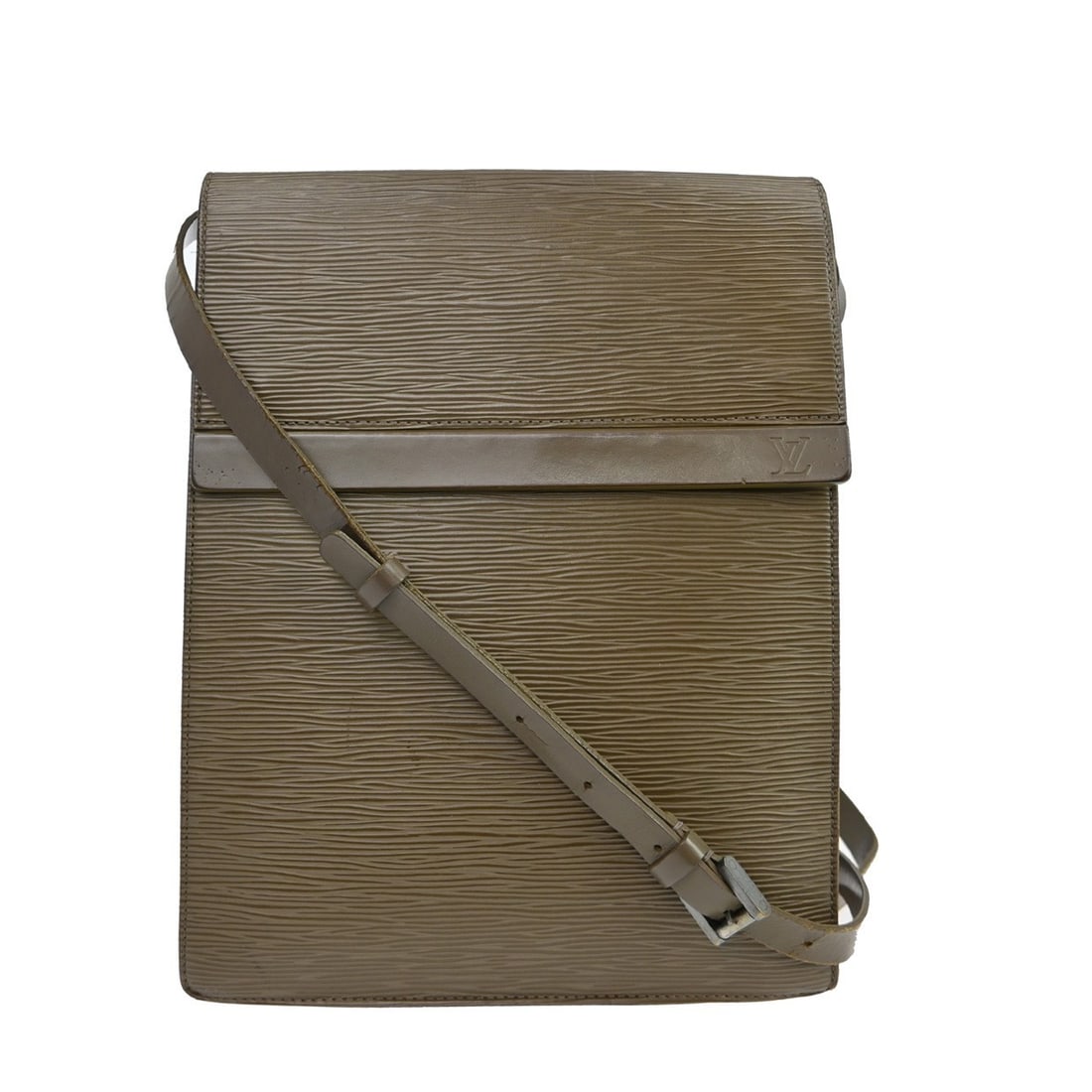 Louis Vuitton Ramatuelle Purple Epi Leather Shoulder Bag M5247C: Louis Vuitton Ramatuelle Purple Epi Leather Shoulder Bag M5247C Vintage Louis Vuitton Ramatuelle shoulder bag in purple Epi leather with a lock closure and brown leather lining. This medium shoulder b