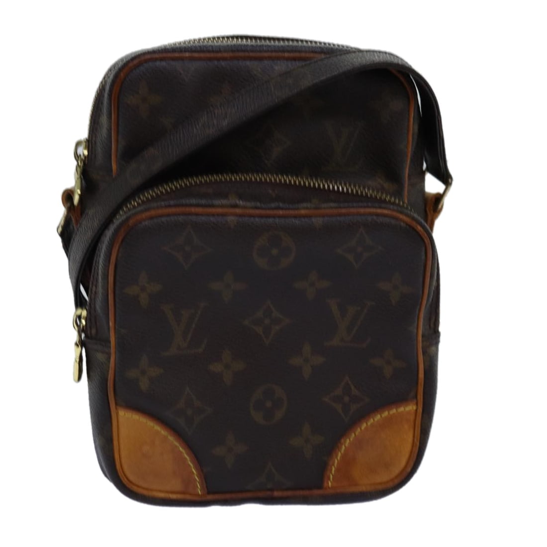 Louis Vuitton Amazon Monogram Canvas Shoulder Bag M45236 France: Louis Vuitton Amazon Monogram Canvas Shoulder Bag M45236 France Louis Vuitton Monogram Amazon Shoulder Bag in Monogram Canvas, made in France. This shoulder bag features the Monogram color and comes w