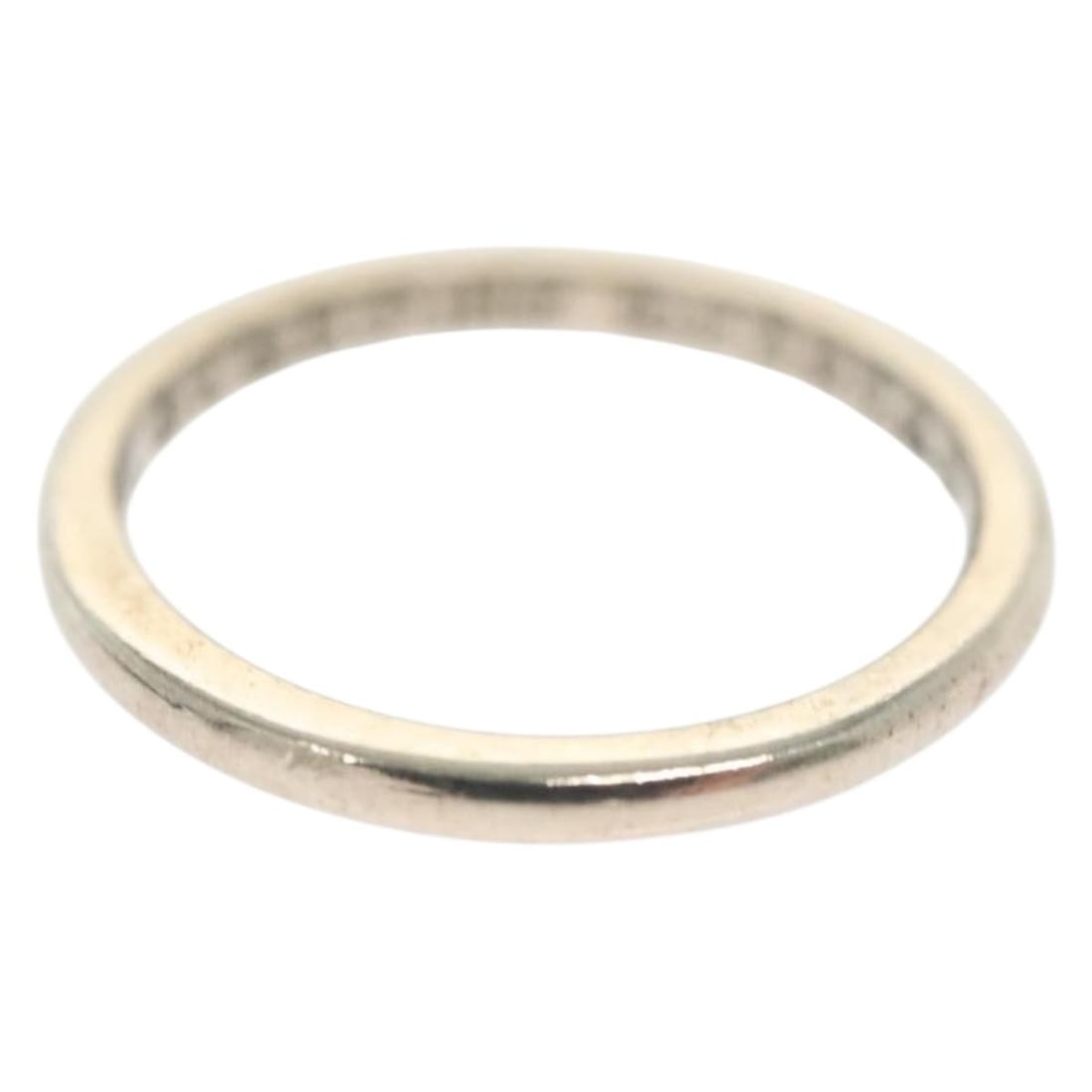 Chrome Hearts Bubble Gum Ag925 Silver Wedding Ring JP Size 4: Chrome Hearts Bubble Gum Ag925 Silver Wedding Ring JP Size 4 Chrome Hearts Bubble Gum Wedding Ring in silver, made from Ag925. The ring is size #4 (JP size) and comes with a dust bag. Condition is hea
