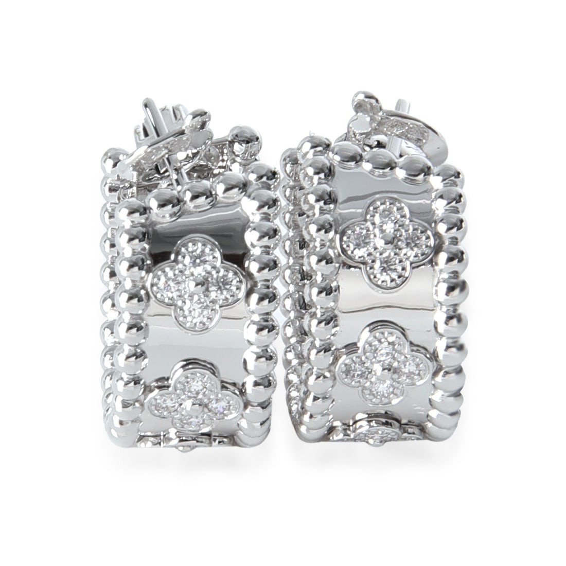 Van Cleef & Arpels Perlee Clovers Hoop Diamond Earrings 18k White Gold: Van Cleef & Arpels Perlee Clovers Hoop Diamond Earrings 18k White Gold These Van Cleef & Arpels Perlee Clovers Hoop Earrings are crafted from 18k white gold and feature round brilliant white diamonds 