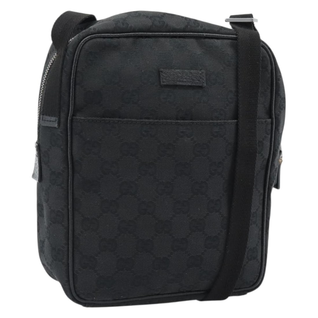 Gucci 122759 GG Canvas Shoulder Bag in Black Silver: Gucci 122759 GG Canvas Shoulder Bag in Black Silver This Gucci shoulder bag is crafted from GG Canvas in black and silver, made in Italy. It features a shoulder strap with an adjustable drop and measu