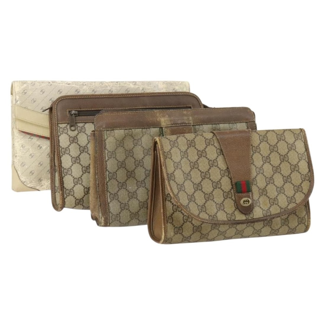 GUCCI GG Supreme Beige PVC Clutch Bag Set of 4 Authentic: GUCCI GG Supreme Beige PVC Clutch Bag Set of 4 Authentic This elegant Gucci GG Supreme Clutch Bag is a statement piece crafted from durable PVC leather and GG canvas in a sophisticated beige hue. Made