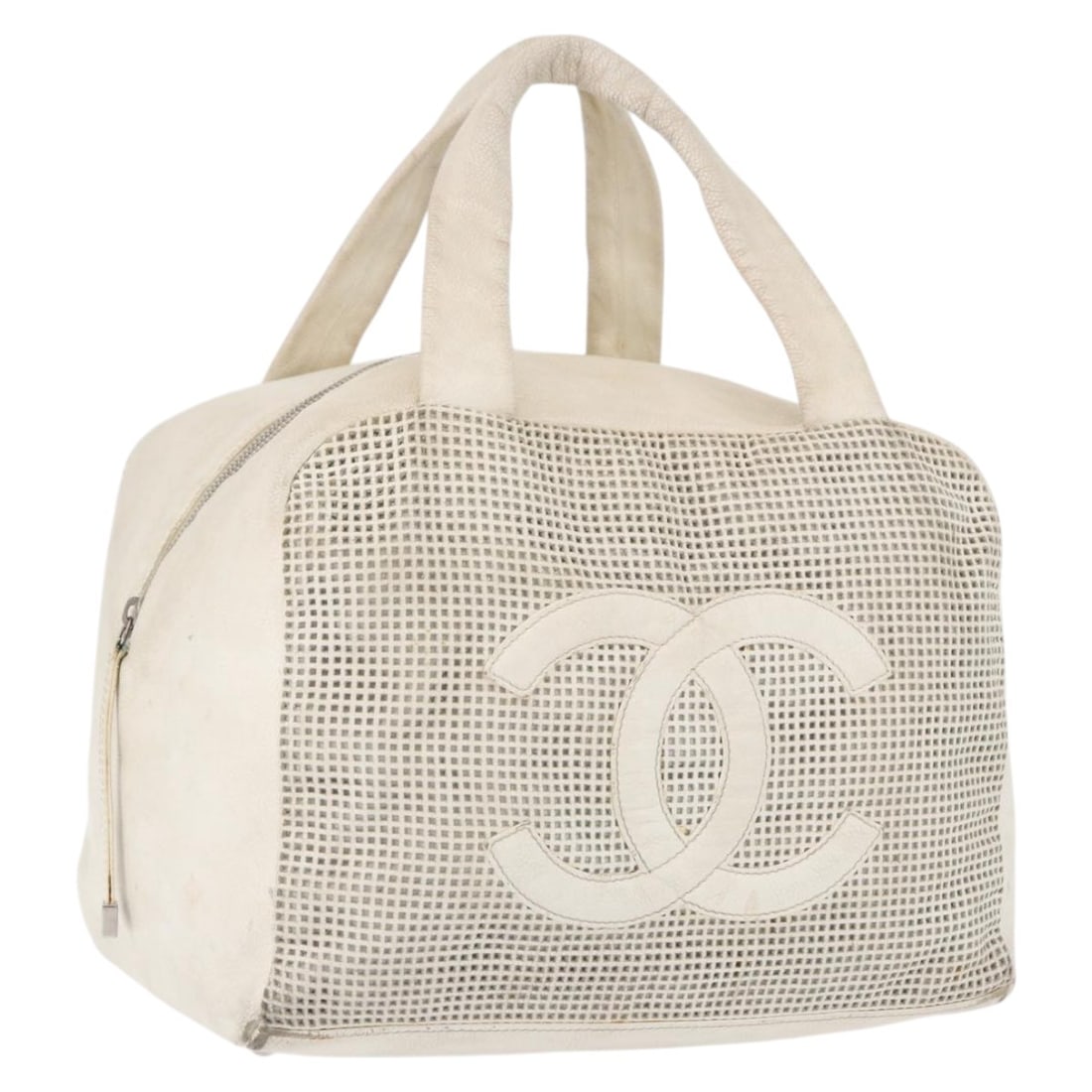 CHANEL Coco Mark Ivory Leather Hand Bag Silver CC Italy: CHANEL Coco Mark Ivory Leather Hand Bag Silver CC Italy Ivory and silver CHANEL COCO Mark hand bag made of leather, crafted in Italy. The bag measures approximately W29 x H22 x D2 cm, with a handle dr