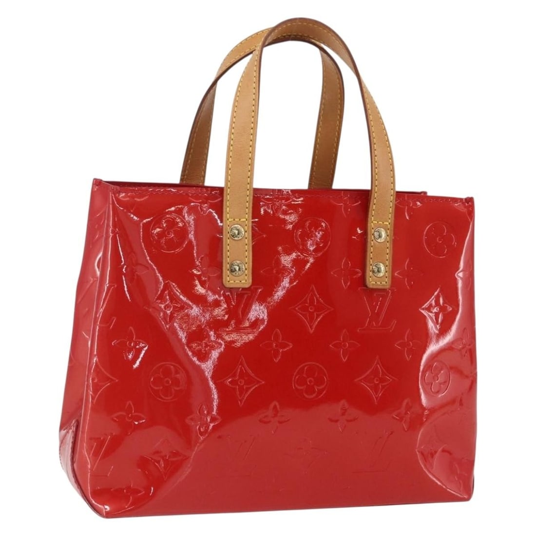 Louis Vuitton Reade PM Monogram Vernis Handbag Pomme D'amour M91990: Louis Vuitton Reade PM Monogram Vernis Handbag Pomme D'amour M91990 Louis Vuitton Monogram Vernis Reade PM handbag in Pomme D'amour, made from patent leather and made in France. The bag measures appro