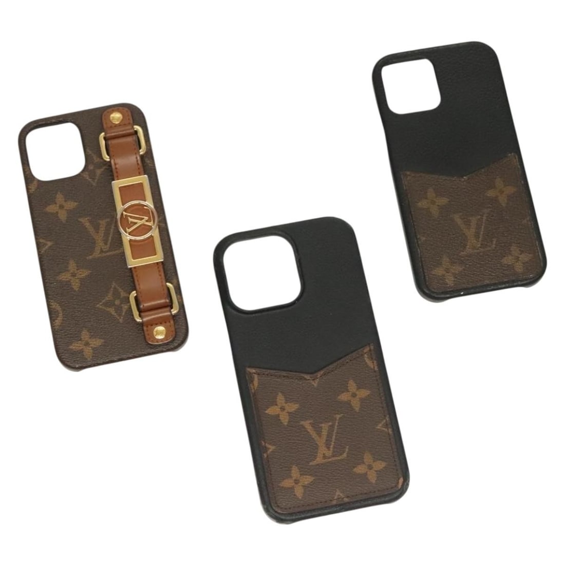Louis Vuitton Monogram iPhone Case 3-Piece Set Authentic BA3990: Louis Vuitton Monogram iPhone Case 3-Piece Set Authentic BA3990 This Louis Vuitton Monogram iPhone Case set is crafted from iconic Monogram Canvas, showcasing the brand's timeless design. It features 