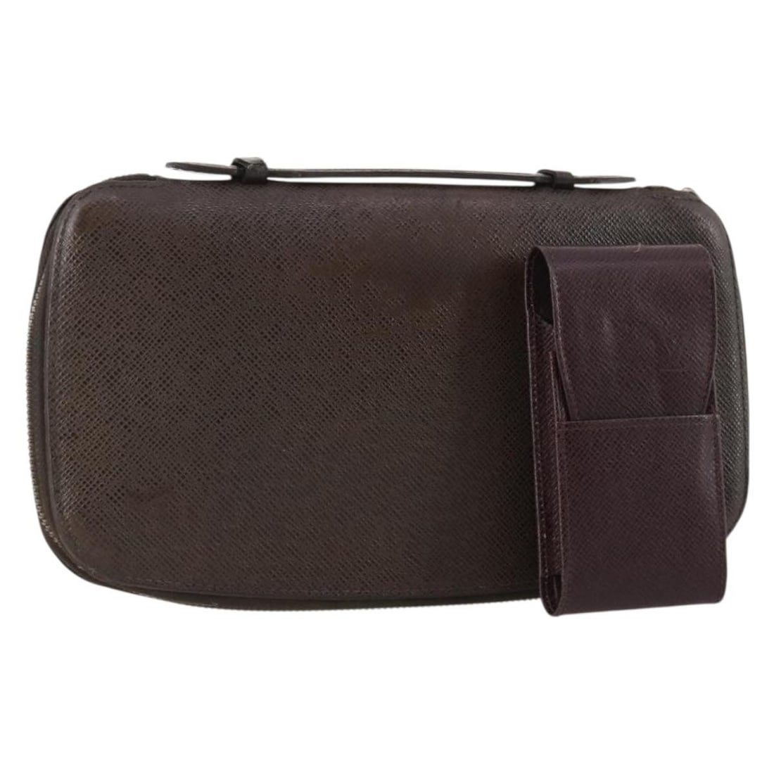 2 Piece Bordeaux Taiga Leather Clutch Bag Set Louis Vuitton: 2 Piece Bordeaux Taiga Leather Clutch Bag Set Louis Vuitton Set of two Louis Vuitton Taiga clutch bags in Bordeaux leather, made in France. This heavily used set shows notable wear throughout, includi
