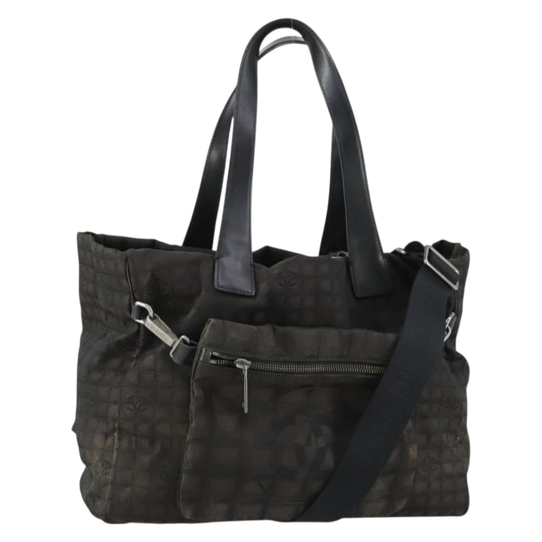 CHANEL New Travel Line Nylon 2way Tote Brown Silver Strap Pouch: CHANEL New Travel Line Nylon 2way Tote Brown Silver Strap Pouch CHANEL New Travel Line tote bag in brown and silver nylon, made in Italy. This 2-way bag comes with a shoulder strap and pouch. It featu