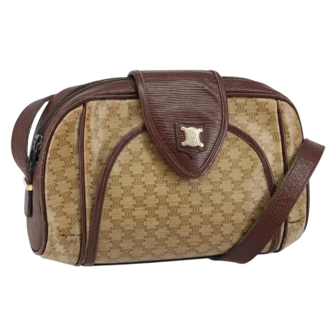 CELINE Macadam Canvas Beige Gold Shoulder Bag PVC Italy Auth: CELINE Macadam Canvas Beige Gold Shoulder Bag PVC Italy Auth This authentic CELINE Macadam Canvas Shoulder Bag showcases a stylish blend of PVC leather and Macadam canvas in a chic beige and gold colo