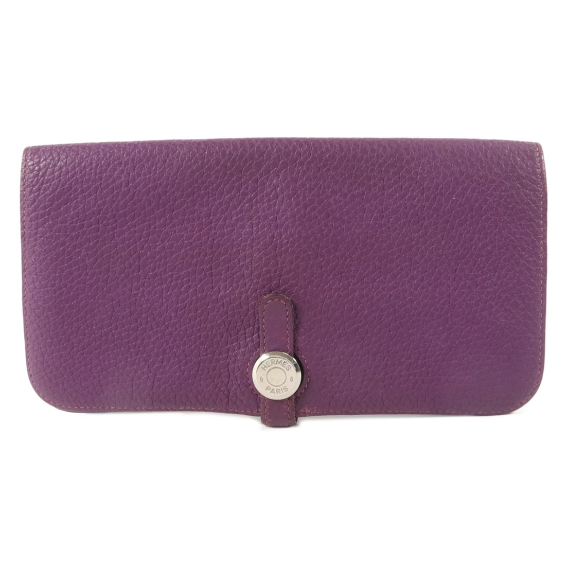 Hermes Dogon GM Togo Leather Bifold Wallet Ultraviolet PHW: Hermes Dogon GM Togo Leather Bifold Wallet Ultraviolet PHW Hermes PHW Dogon GM bifold wallet in Ultraviolet/Purplex, made from Togo leather and calfskin (cowhide). It features belt hardware, two open 