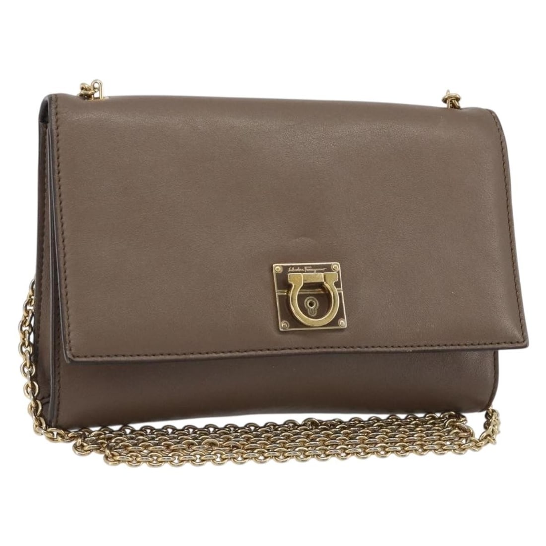 Leather Shoulder Bag Salvatore Ferragamo Gancini Gray Gold Tone: Leather Shoulder Bag Salvatore Ferragamo Gancini Gray Gold Tone A Salvatore Ferragamo Gancini chain shoulder bag in gray and gold leather. Made in Italy, this shoulder bag features a chain shoulder st