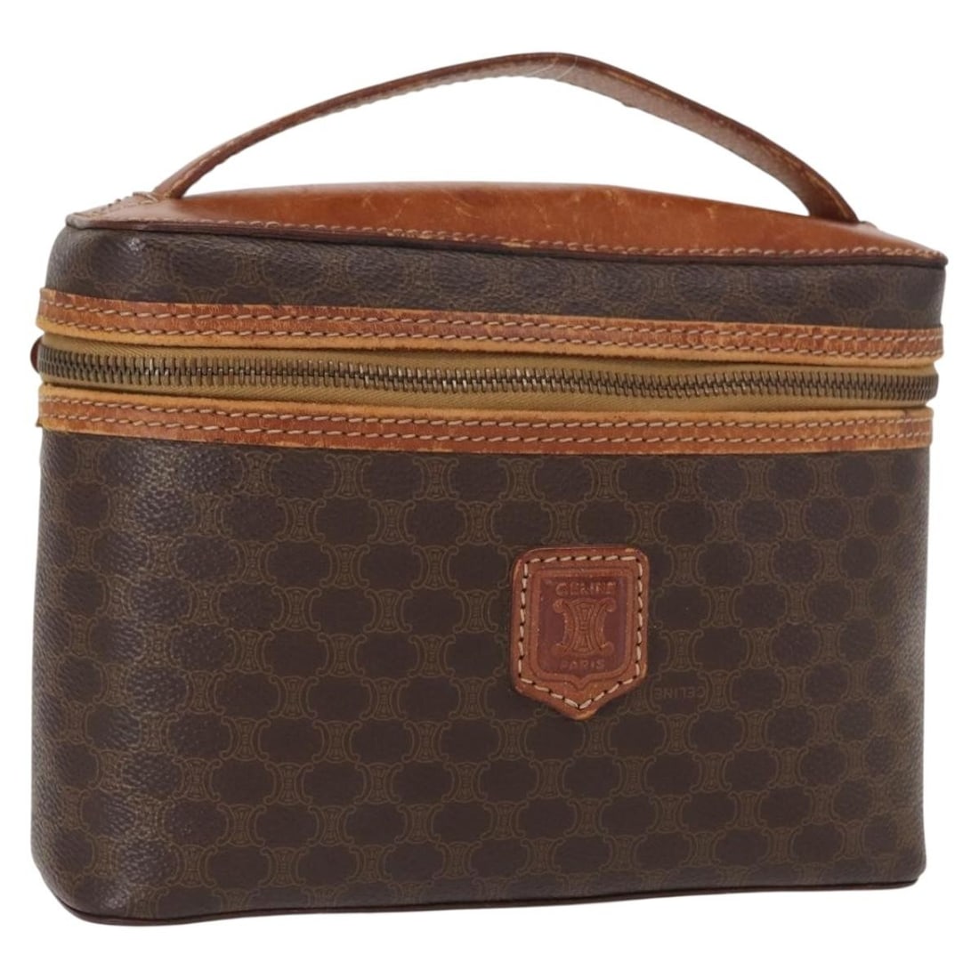 CELINE Macadam Canvas Brown Gold PVC Leather Vanity Pouch Auth: CELINE Macadam Canvas Brown Gold PVC Leather Vanity Pouch Auth This authentic CELINE Macadam Canvas Vanity Pouch is crafted from durable PVC leather in a stylish brown and gold color combination. Made