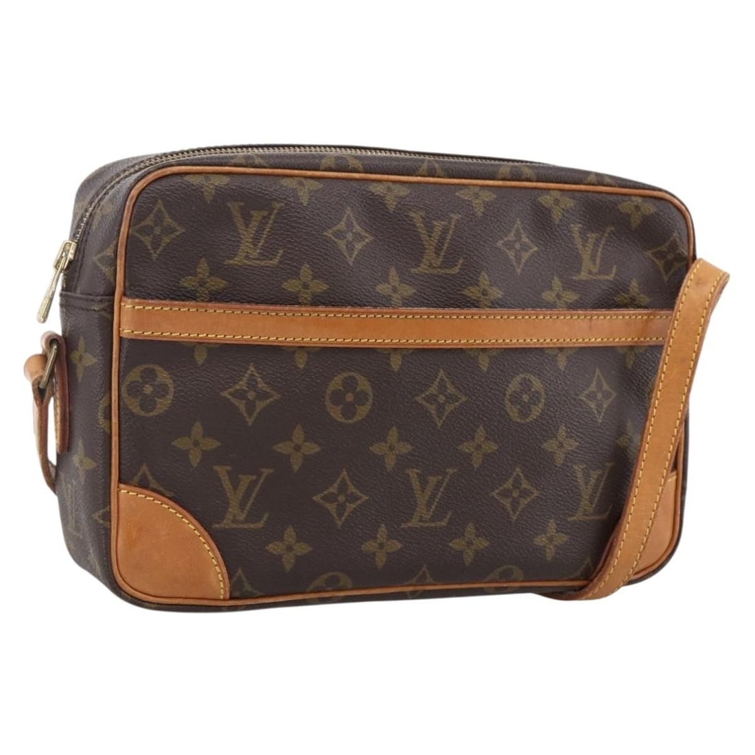 Louis Vuitton M51274 Trocadero 27 Monogram Canvas Shoulder Bag: Louis Vuitton M51274 Trocadero 27 Monogram Canvas Shoulder Bag Louis Vuitton Trocadero 27 shoulder bag in Monogram Canvas, made in France. It features the classic Monogram color and comes in the liste