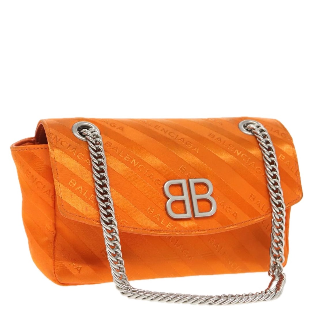 Balenciaga 501681 Chain BB Round Nylon Shoulder Bag Orange: Balenciaga 501681 Chain BB Round Nylon Shoulder Bag Orange Balenciaga Chain BB Round Shoulder Bag in orange nylon, made in Italy. It comes with a dust bag and features a shoulder bag style with a shou