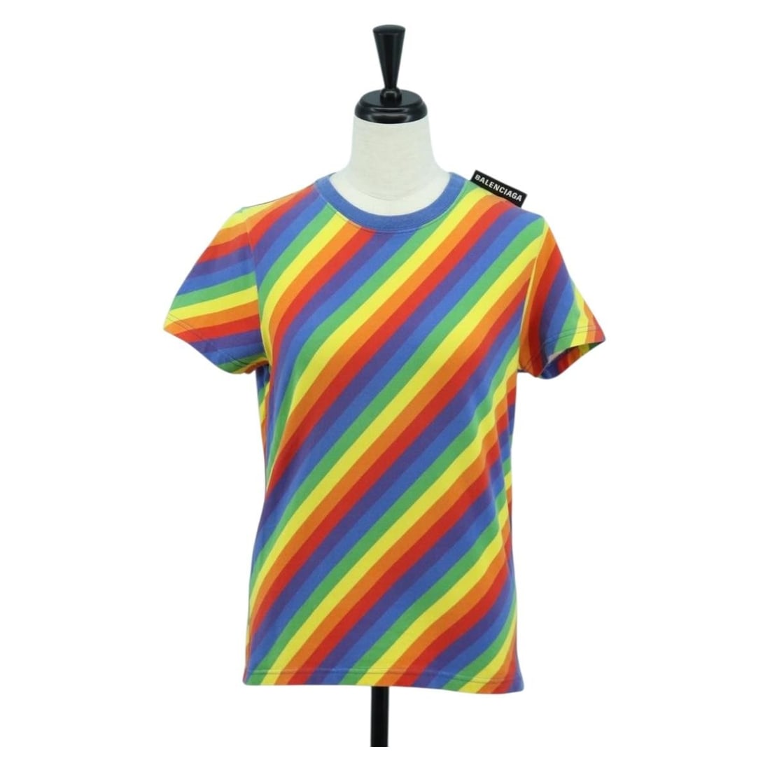 Balenciaga Multicolor Cotton Women's Shirt Short Sleeve Made in Italy: Balenciaga Multicolor Cotton Women's Shirt Short Sleeve Made in Italy This women's multicolor cotton shirt by Balenciaga features short sleeves and a classic silhouette. Made in Italy, the shirt shows