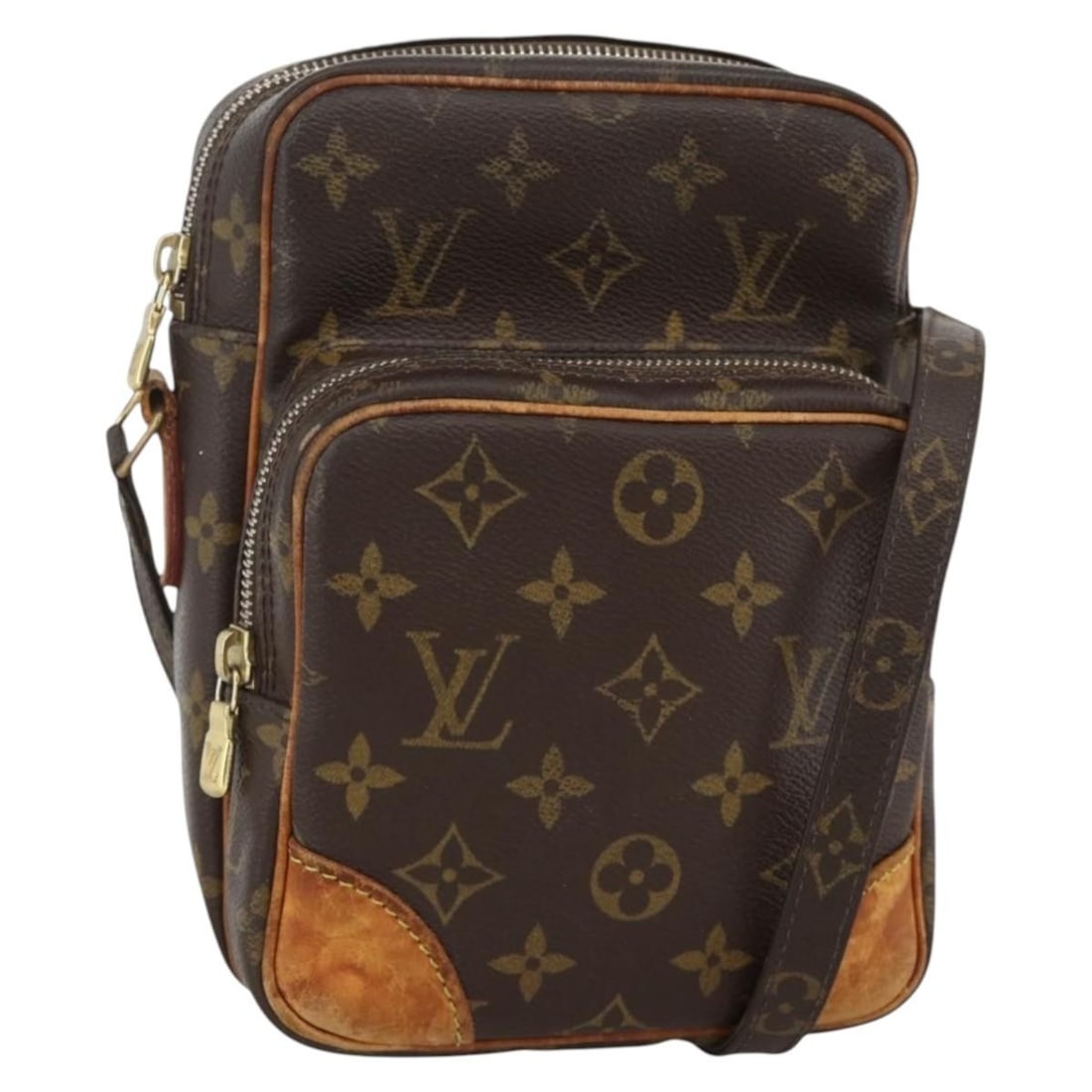 Louis Vuitton Amazon Monogram Canvas Shoulder Bag M45236 France: Louis Vuitton Amazon Monogram Canvas Shoulder Bag M45236 France This Louis Vuitton Monogram Amazon Shoulder Bag, model M45236, is crafted from the brand's signature monogram canvas. Designed for women