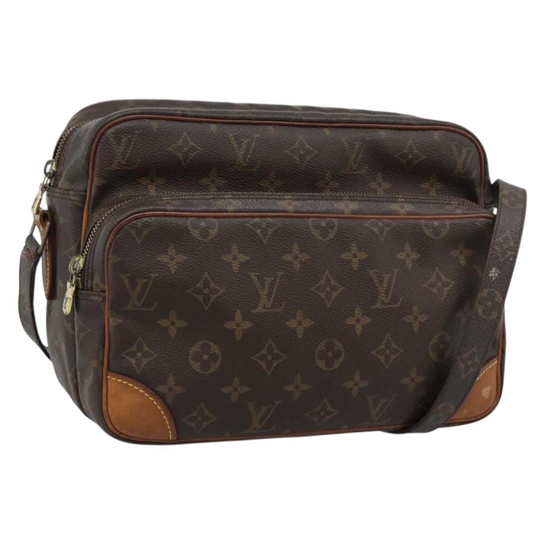 Louis Vuitton Nile Monogram Canvas Shoulder Bag M45244: Louis Vuitton Nile Monogram Canvas Shoulder Bag M45244 Louis Vuitton Monogram Nile Shoulder Bag in Monogram Canvas, made in France. This shoulder bag features the classic Monogram color and includes t