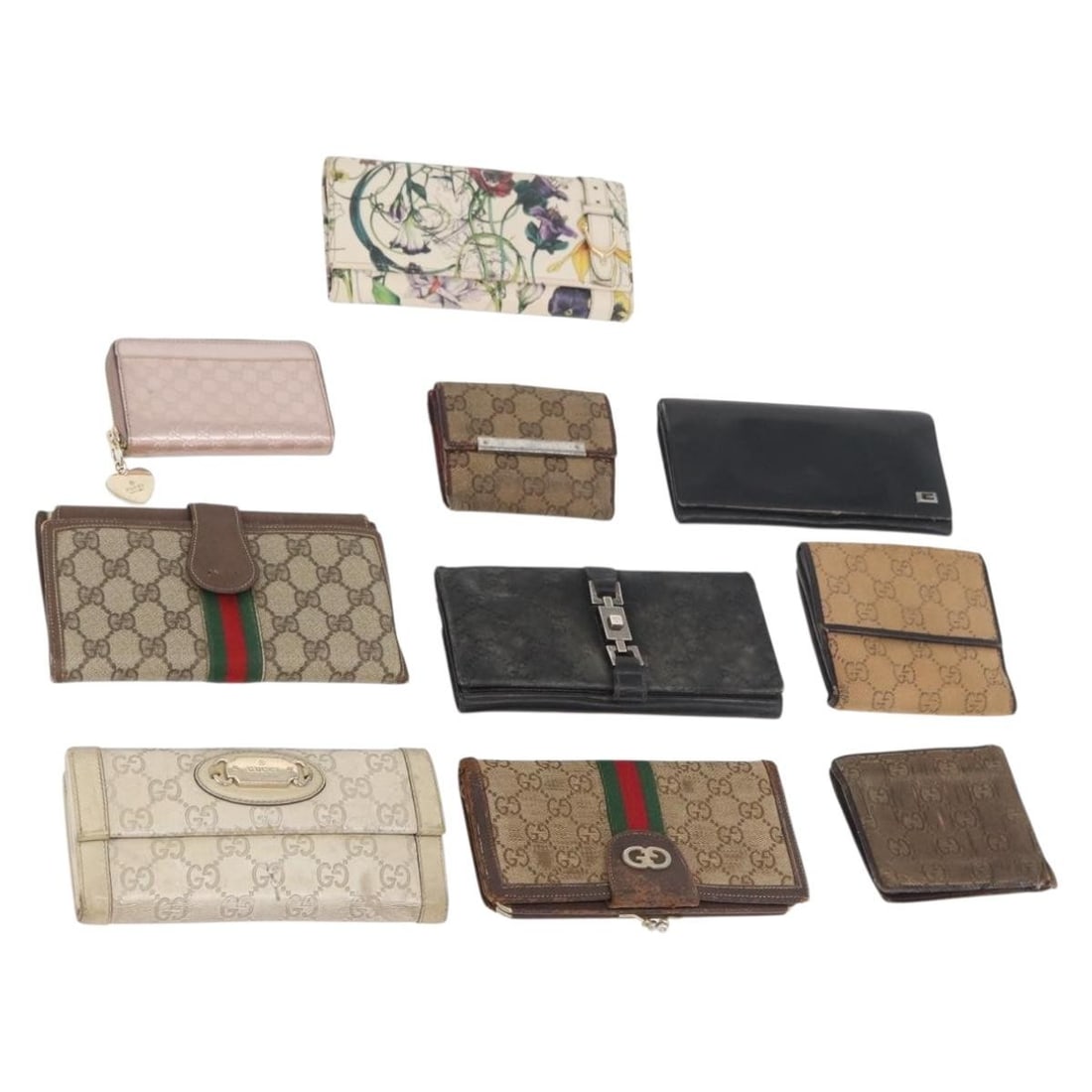 Gucci GG Canvas Leather Wallet Beige Black Brown Auth CB257: Gucci GG Canvas Leather Wallet Beige Black Brown Auth CB257 This is a special bundle set of GUCCI GG Canvas and leather wallets in beige, black, and brown, designed for women. The set includes only th