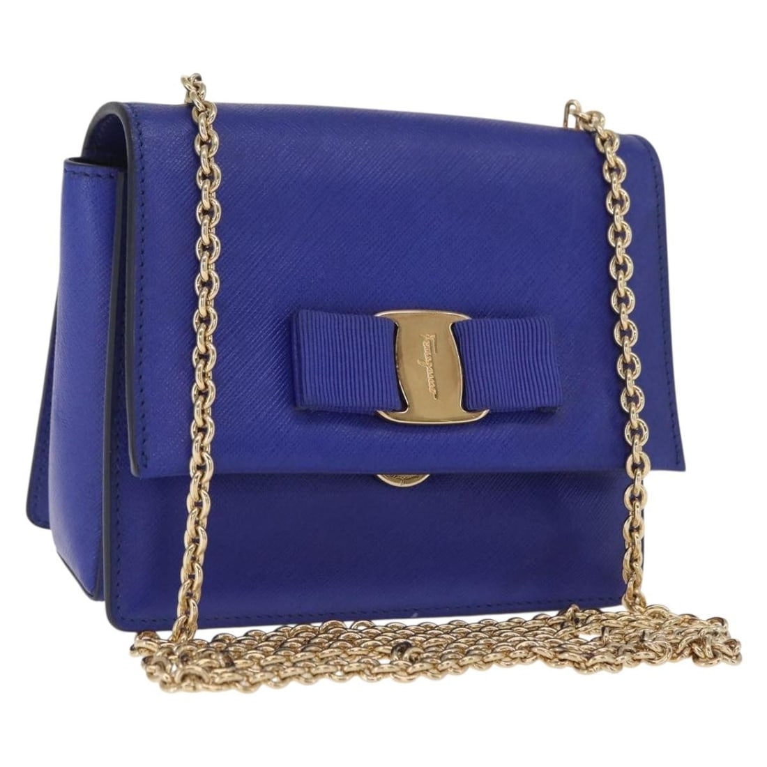 Salvatore Ferragamo Vala Blue Leather Gold Chain Women's Shoulder Bag: Salvatore Ferragamo Vala Blue Leather Gold Chain Women's Shoulder Bag This Salvatore Ferragamo Vala Chain shoulder bag is crafted from blue leather with gold-tone accents. Designed for women, it featu