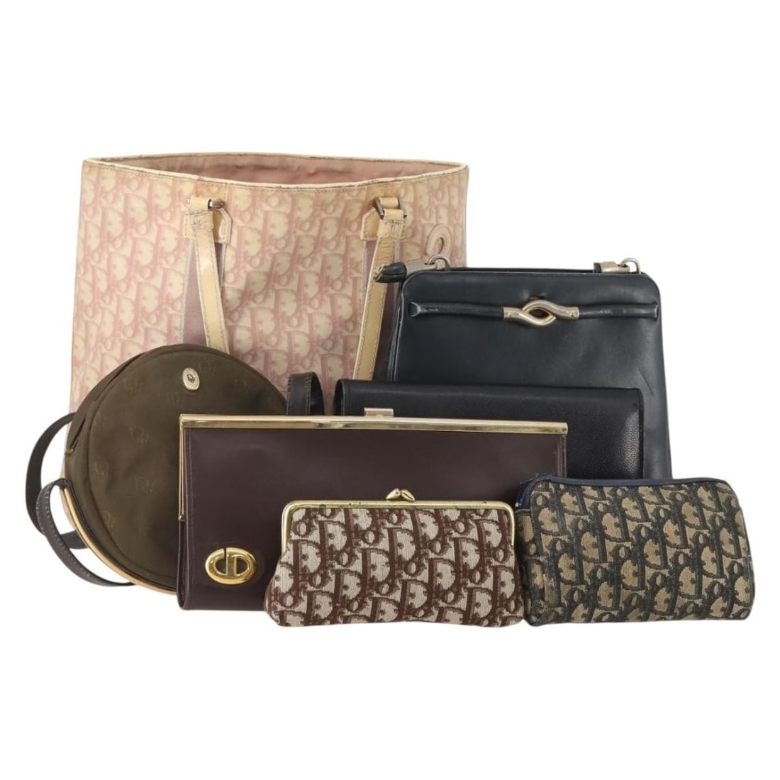 Christian Dior Trotter Canvas Shoulder Bag Set Pink Navy Brown: Christian Dior Trotter Canvas Shoulder Bag Set Pink Navy Brown Christian Dior shoulder bag in Trotter canvas with a pink, navy, and brown exterior. Made in France, this item is offered as a special se