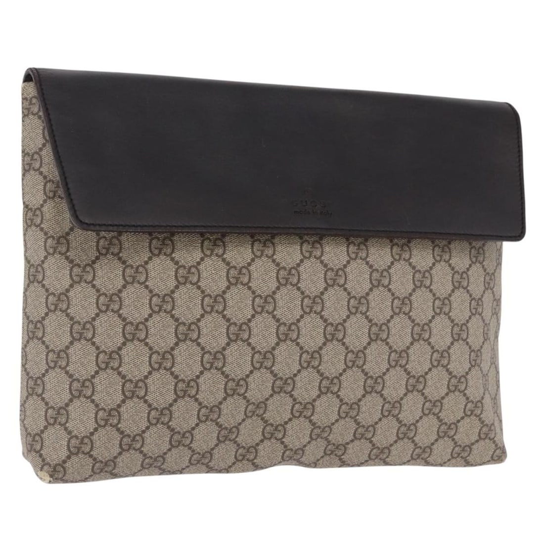 Gucci GG Supreme Beige PVC Leather Clutch Bag Italy: Gucci GG Supreme Beige PVC Leather Clutch Bag Italy Gucci GG Supreme clutch bag in beige PVC leather and GG canvas, made in Italy. This women's clutch measures approximately 31 cm W x 24 cm H x 6 cm D