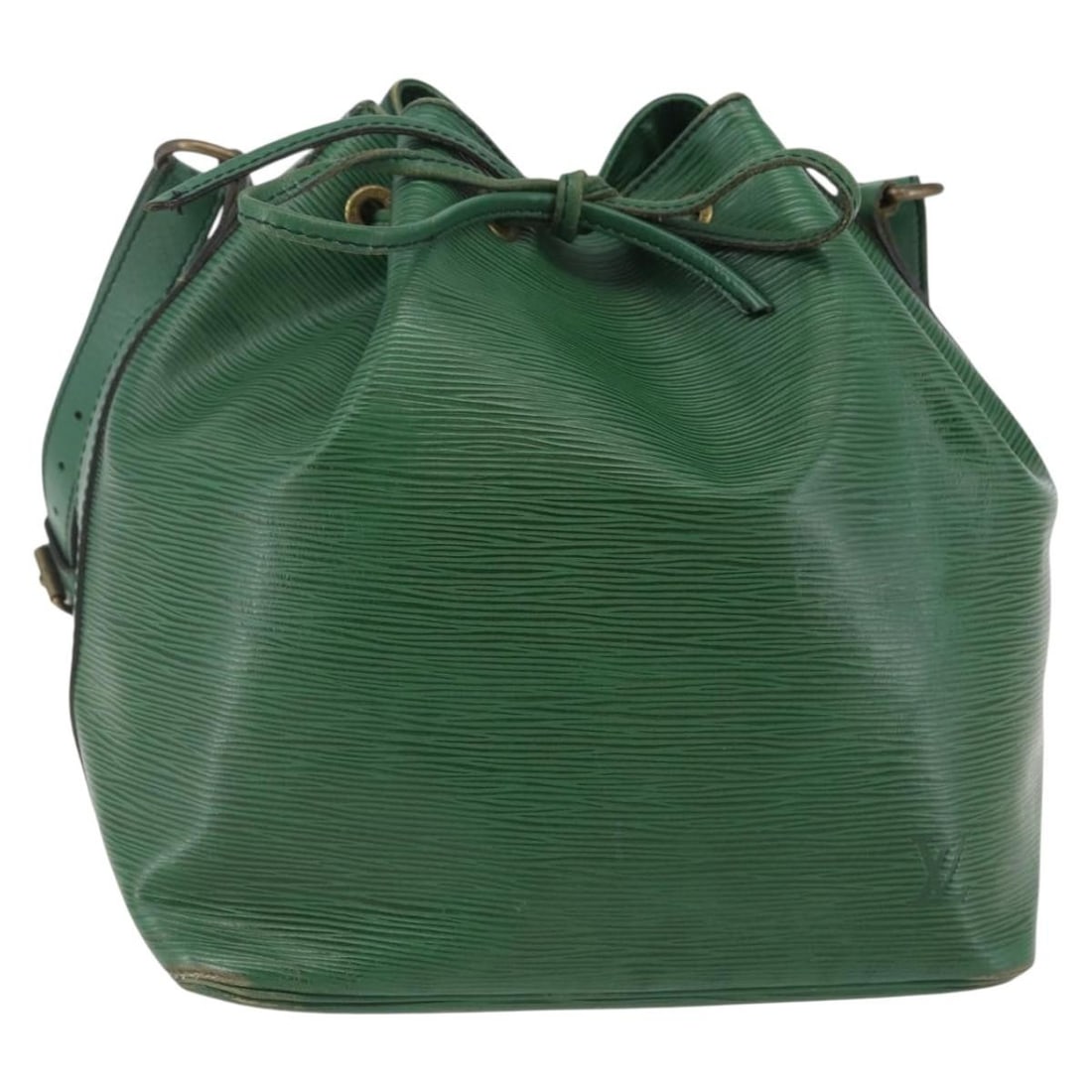 LOUIS VUITTON Epi Petit Noe Green Shoulder Bag M44104: LOUIS VUITTON Epi Petit Noe Green Shoulder Bag M44104 Introducing the Louis Vuitton Epi Petit Noe Shoulder Bag, a stylish accessory crafted from high-quality Epi leather in a vibrant green hue. This i
