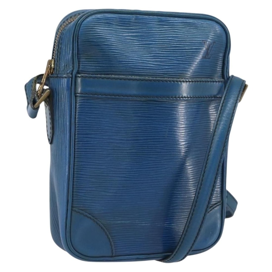 Louis Vuitton Epi Danube Blue Leather Shoulder Bag M45635: Louis Vuitton Epi Danube Blue Leather Shoulder Bag M45635 This Louis Vuitton Epi Danube shoulder bag features durable blue Epi leather and a compact, functional design. It includes an adjustable shoul