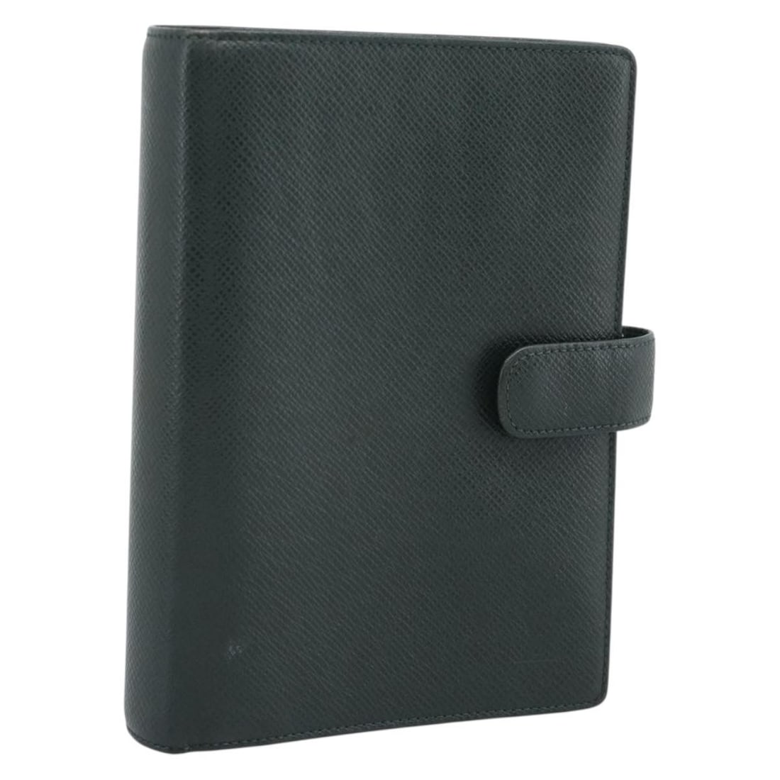 Louis Vuitton R20403 Taiga Leather Agenda MM Planner Cover Epicea: Louis Vuitton R20403 Taiga Leather Agenda MM Planner Cover Epicea Louis Vuitton Taiga Agenda MM day planner cover in Epicea Taiga leather. Made in France, this piece is identified by product no. R2040