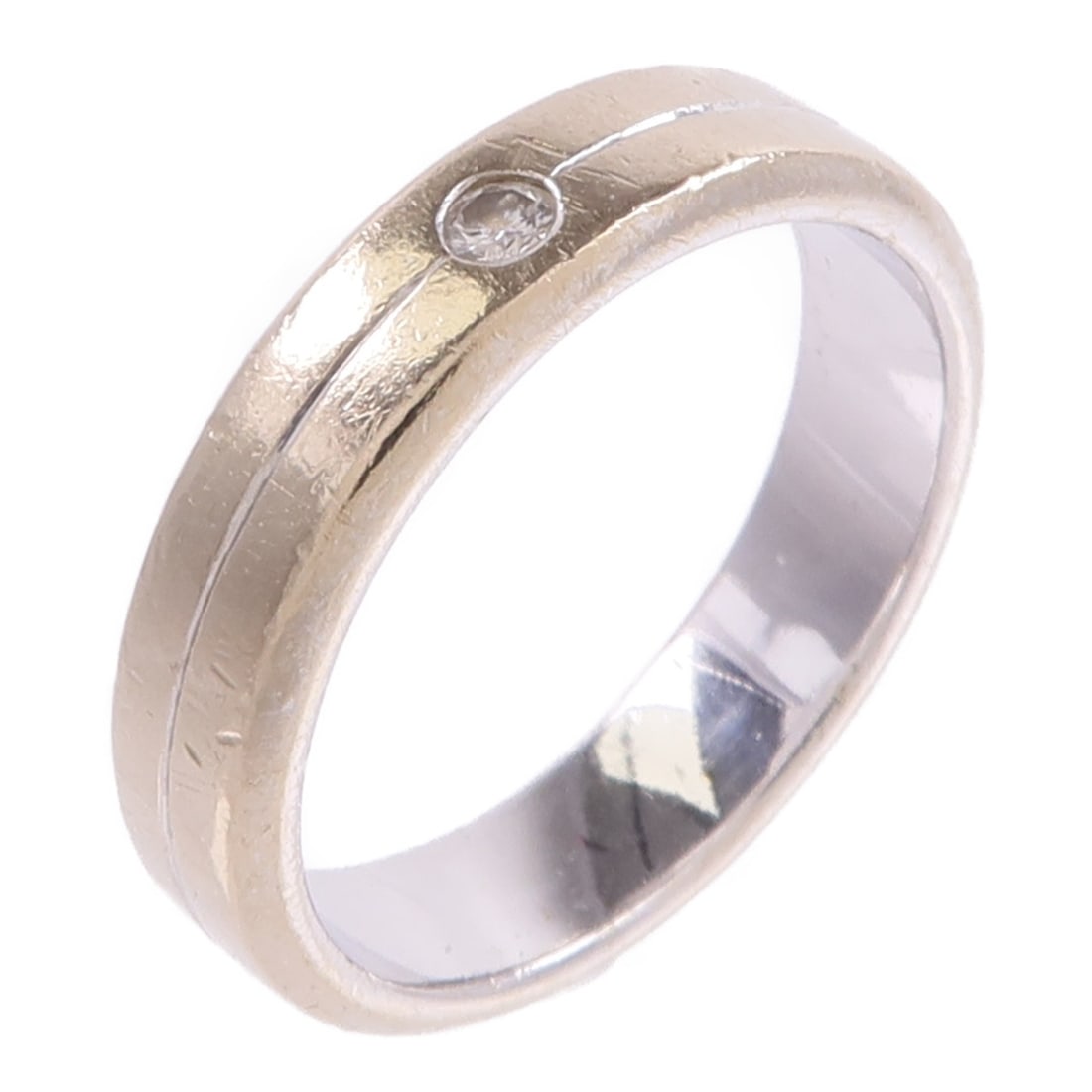 18K White Gold Diamond Ring Size 4.75: 18K White Gold Diamond Ring Size 4.75 Diamond ring in 18K white gold with diamond accents. The ring is US size 4.75 and has a ring width of 3 mm. Motif dimensions are 2 mm x 2 mm. The item is heavily 