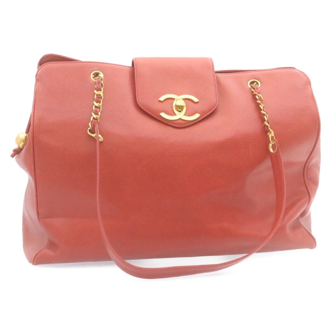 CHANEL CC Chain Shoulder Bag Red Caviar Leather Charm: CHANEL CC Chain Shoulder Bag Red Caviar Leather Charm Chanel shoulder bag in red grained calfskin, also described as caviar skin, featuring a chain strap and Coco Mark design. Made in Italy, this wome