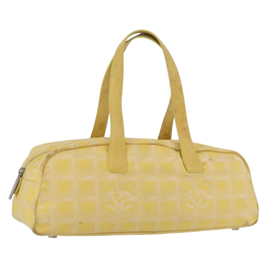 CHANEL New Travel Line Nylon Handbag Yellow Silver Italy: CHANEL New Travel Line Nylon Handbag Yellow Silver Italy Chanel New Travel Line hand bag in yellow and silver nylon, made in Italy. Designed for women, this bag includes a guarantee card and has a han