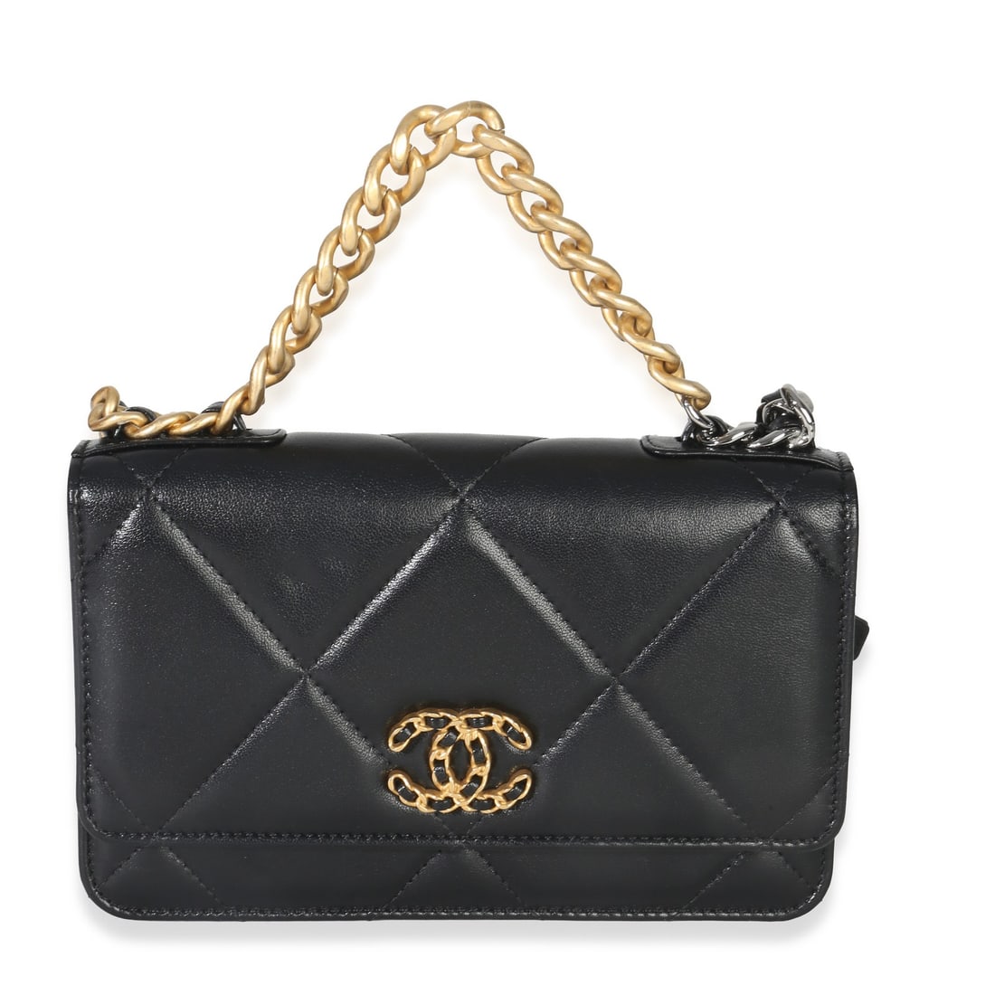 Chanel 19 Black Quilted Lambskin Wallet On Chain: Chanel 19 Black Quilted Lambskin Wallet On Chain This Chanel 19 Wallet On Chain features a black quilted lambskin leather exterior with a magnetic snap closure. The bag is designed as a shoulder bag a