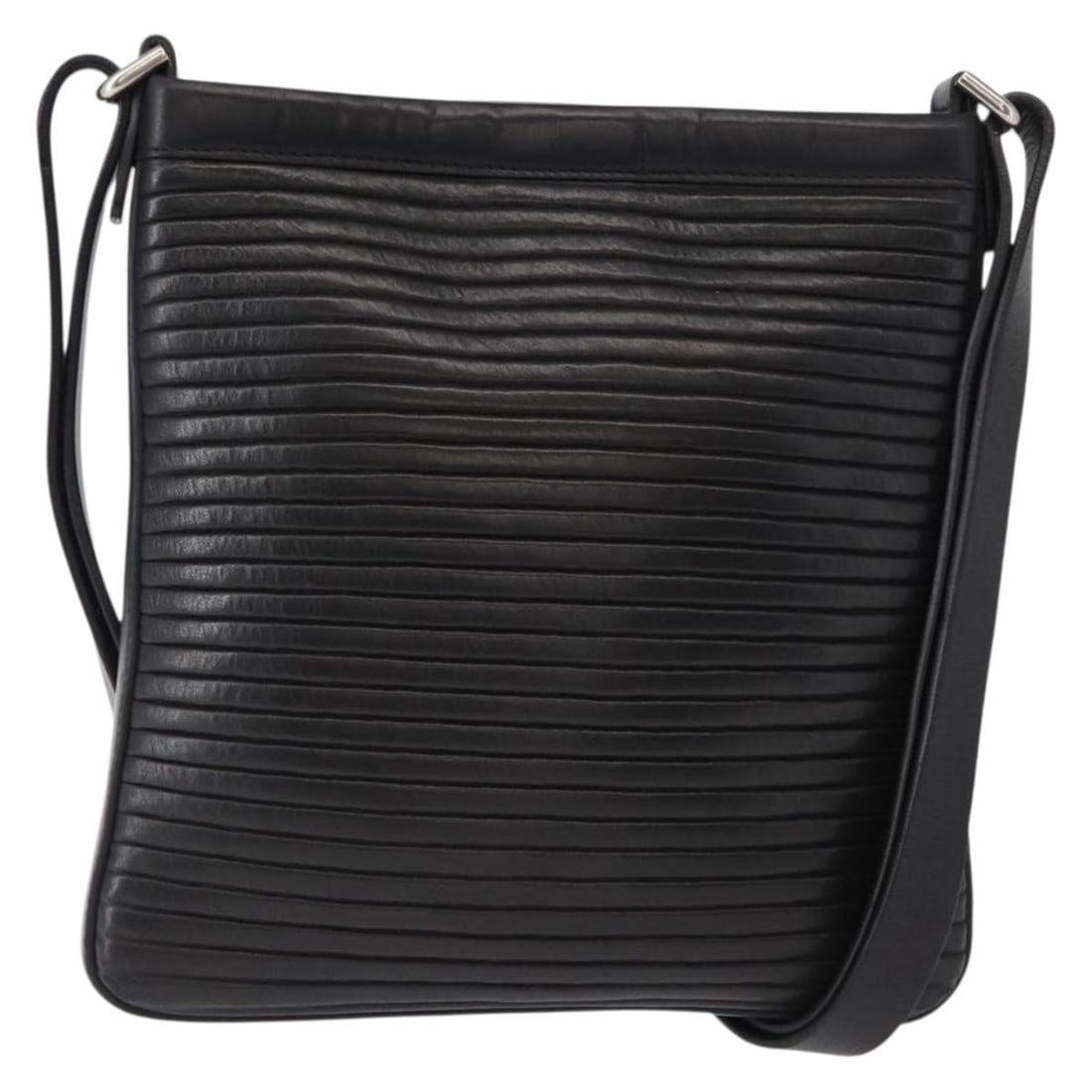 Salvatore Ferragamo Gancini Black Leather Shoulder Bag Auth PL-248866: Salvatore Ferragamo Gancini Black Leather Shoulder Bag Auth PL-248866 This authentic Salvatore Ferragamo Gancini Shoulder Bag is a stylish accessory, crafted from premium black leather with silver acc