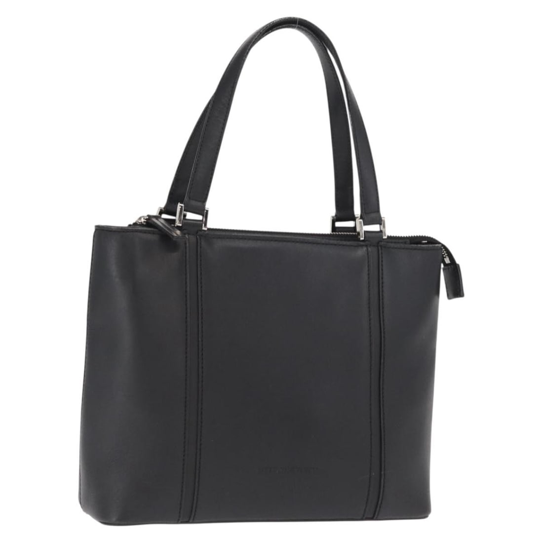 Burberry Black Leather Handbag with Silver Accents Made in Italy: Burberry Black Leather Handbag with Silver Accents Made in Italy This Burberry hand bag features black leather with silver-tone accents, offering a classic style. Made in Italy, the bag includes a sin