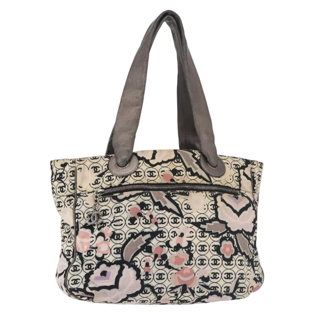 CHANEL Multicolor Silver Canvas Tote Bag CC Italy: CHANEL Multicolor Silver Canvas Tote Bag CC Italy Chanel tote bag in multicolor and silver canvas, made in Italy. This women's bag is offered without the original box or dust bag; only the item shown 