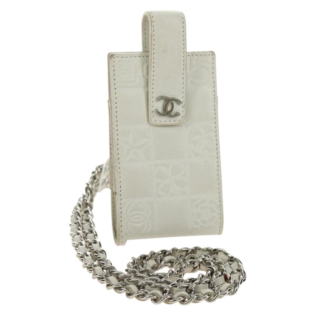 CHANEL Icon CC Lambskin Shoulder Pouch White Silver Tone: CHANEL Icon CC Lambskin Shoulder Pouch White Silver Tone CHANEL icon chain shoulder pouch in white lamb skin with silver-tone CC details. This pouch is made in Italy and measures approximately W6 cm x