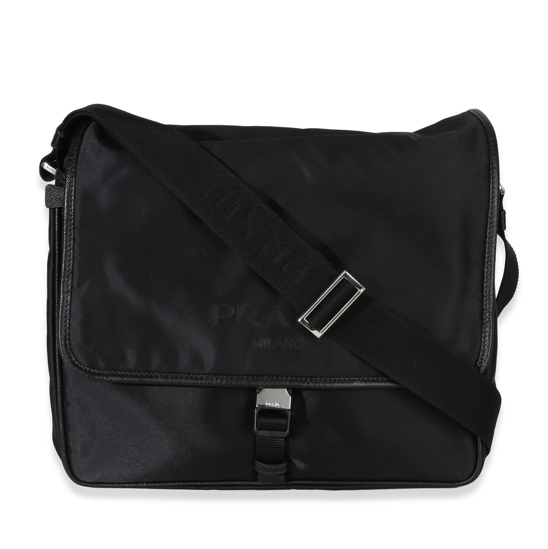 Prada black nylon messenger with saffiano logo buckle: Prada black nylon messenger with saffiano logo buckle This Prada messenger bag features a sleek black nylon exterior with Saffiano trim and a silver-tone buckle closure. Designed for versatility, it i