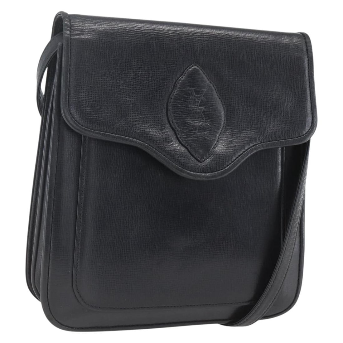 Black and Gold Leather Saint Laurent Shoulder Bag Model 166724: Black and Gold Leather Saint Laurent Shoulder Bag Model 166724 This SAINT LAURENT shoulder bag features a gold and black leather exterior and is crafted in Italy. The bag shows significant signs of us