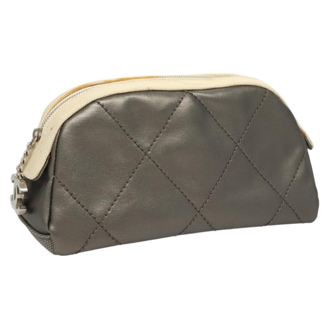Chanel Gray PVC Leather Bicolore CC Pouch Made in Italy: Chanel Gray PVC Leather Bicolore CC Pouch Made in Italy This CHANEL Bicolore pouch is crafted from gray PVC leather and designed for women. The pouch features a classic CC logo and is made in Italy. I