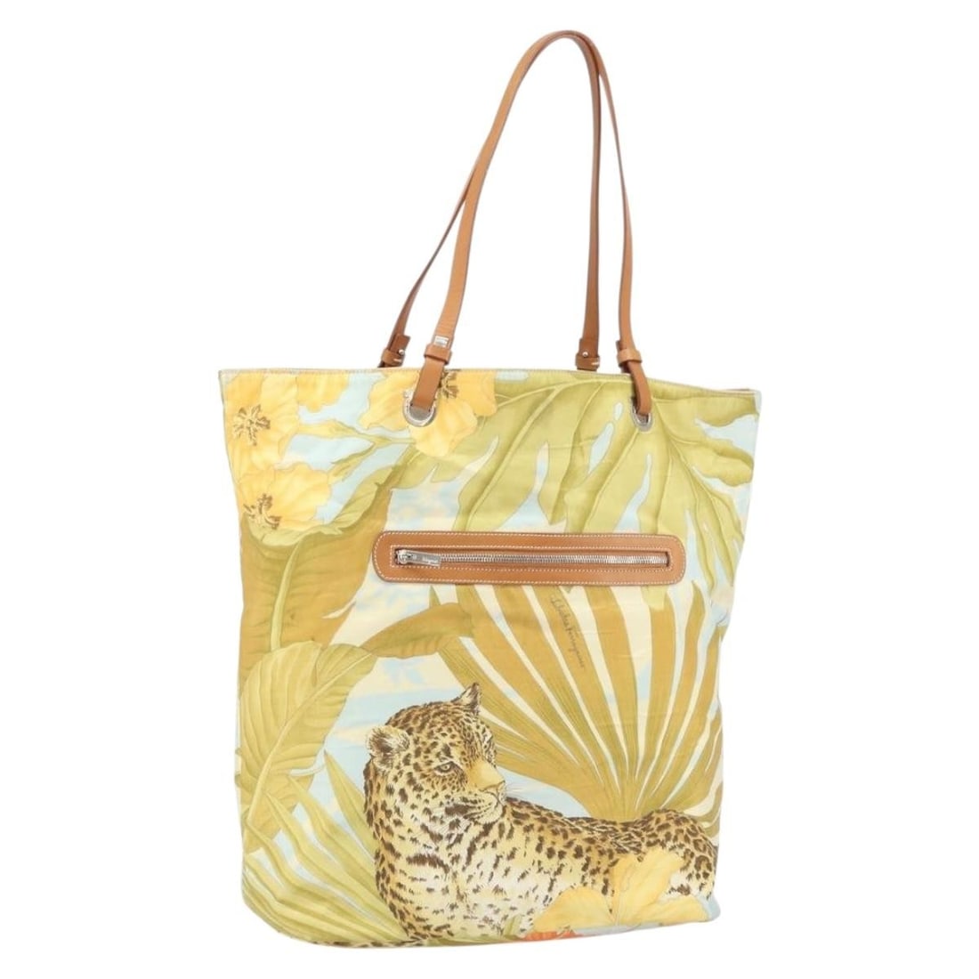 Salvatore Ferragamo Multicolor Nylon Tote Bag Silver Tone Italy: Salvatore Ferragamo Multicolor Nylon Tote Bag Silver Tone Italy Salvatore Ferragamo tote bag in multicolor and silver nylon, made in Italy. The bag features a handle drop of approximately 23 cm and is