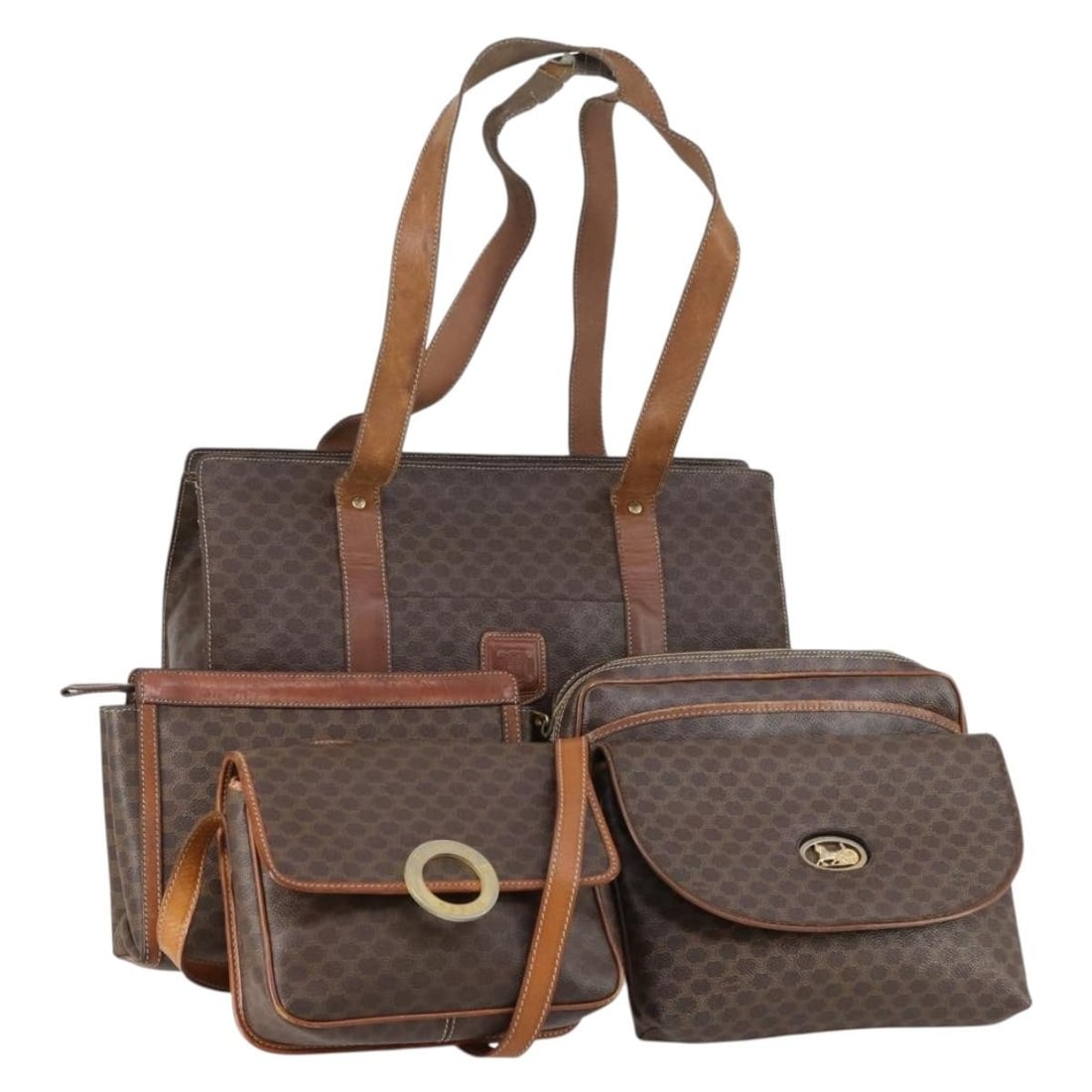 CELINE Brown Macadam Canvas PVC Shoulder Bag Set of 5 Authentic: CELINE Brown Macadam Canvas PVC Shoulder Bag Set of 5 Authentic This CELINE Macadam Canvas Shoulder Bag is a stylish accessory crafted from durable PVC leather and Macadam canvas in a rich brown color