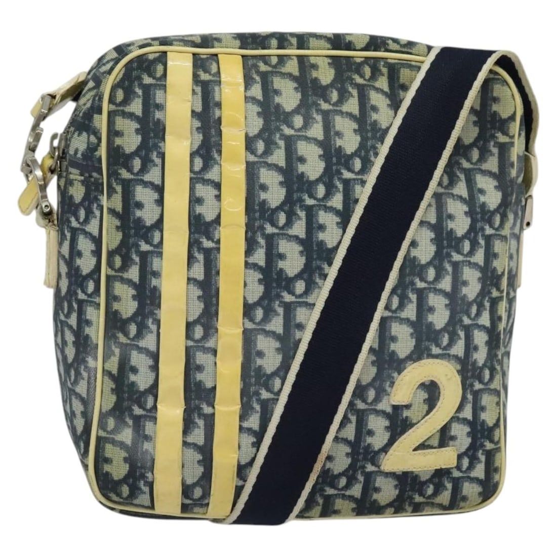 Christian Dior Blue Silver Trotter Canvas Shoulder Bag PVC Made in Italy: Christian Dior Blue Silver Trotter Canvas Shoulder Bag PVC Made in Italy This authentic Christian Dior Trotter Canvas Shoulder Bag showcases a stylish blue and silver design crafted from durable PVC l