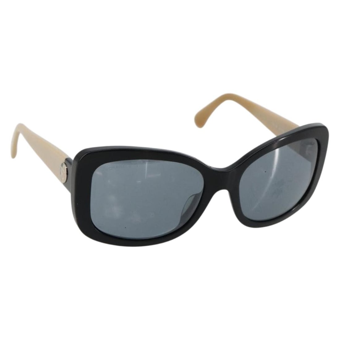 CHANEL Beige Black Coco Mark Sunglasses with Case: CHANEL Beige Black Coco Mark Sunglasses with Case These CHANEL COCO Mark sunglasses feature a stylish beige and black plastic frame, complemented by the iconic CC logo. Designed for women, the sunglas