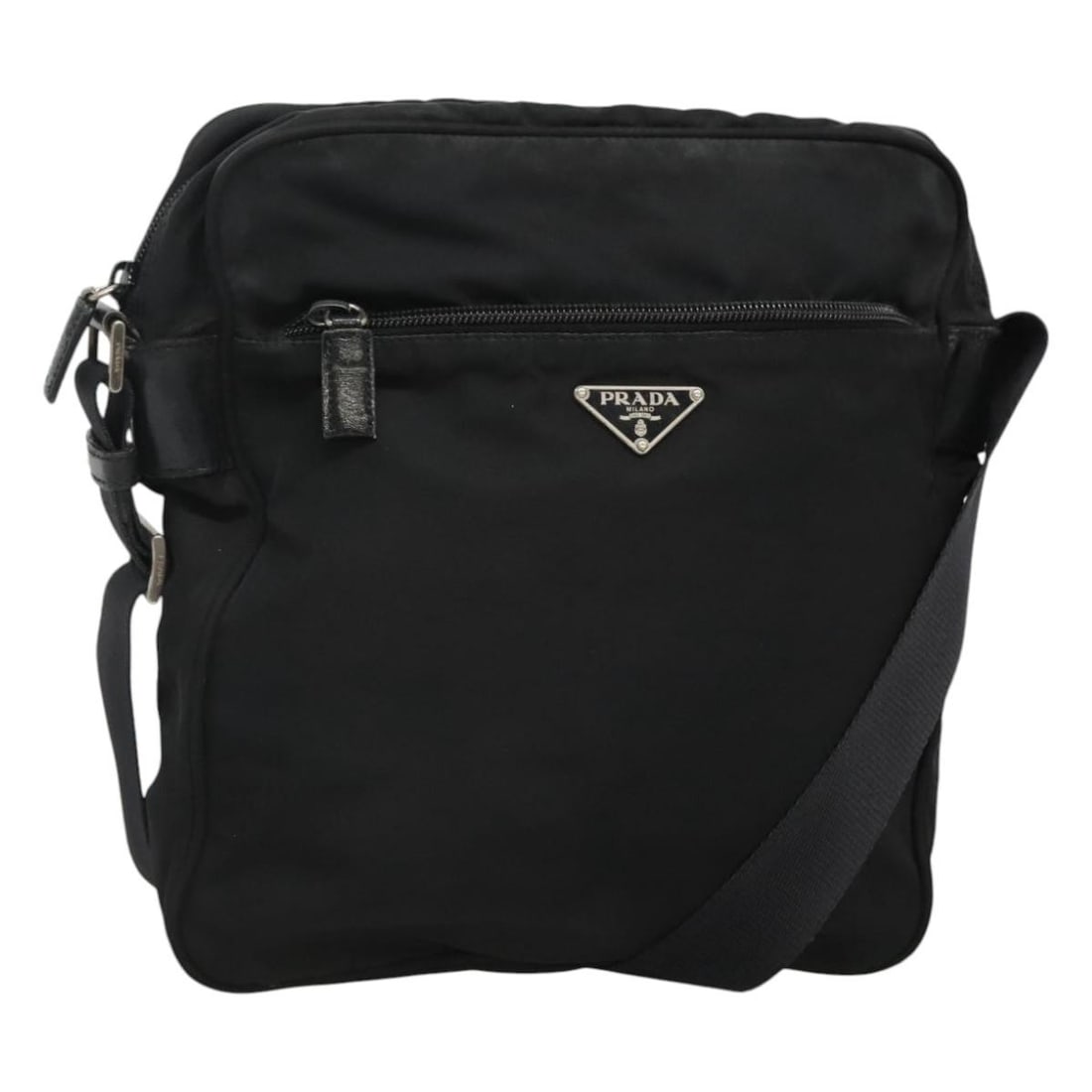 Black Prada nylon women s shoulder bag Italy: Black Prada nylon women s shoulder bag Italy This PRADA shoulder bag is crafted from black nylon and designed for women. Made in Italy, it features a practical shoulder strap with an adjustable drop. 