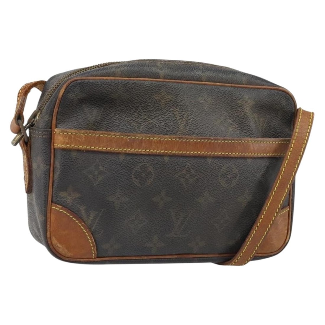 Monogram Canvas Trocadero 23 Shoulder Bag by Louis Vuitton M51276: Monogram Canvas Trocadero 23 Shoulder Bag by Louis Vuitton M51276 This is a Louis Vuitton Monogram Trocadero 23 shoulder bag, crafted from signature monogram canvas. Designed for women, it features an